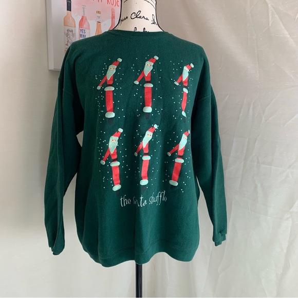 ♡ • LT Christmas Sweater - Picture 4 of 5